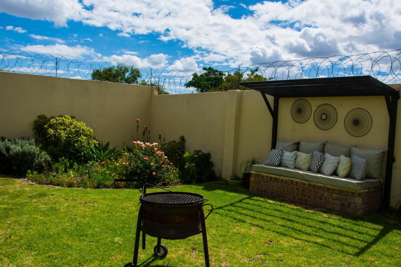 Mrhali Boutique Guest House KwaMhlanga Exterior foto